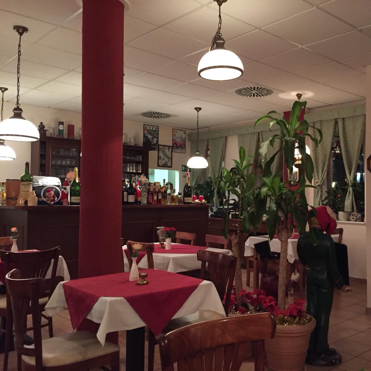 Restaurant "Trattoria Al Teatro" in Aschaffenburg