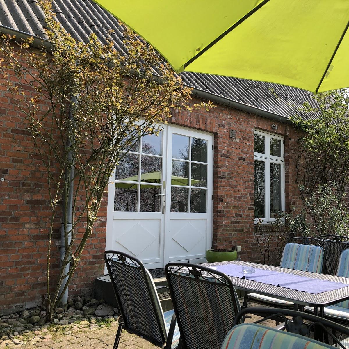 Restaurant "Klevenhof" in  Kollmar