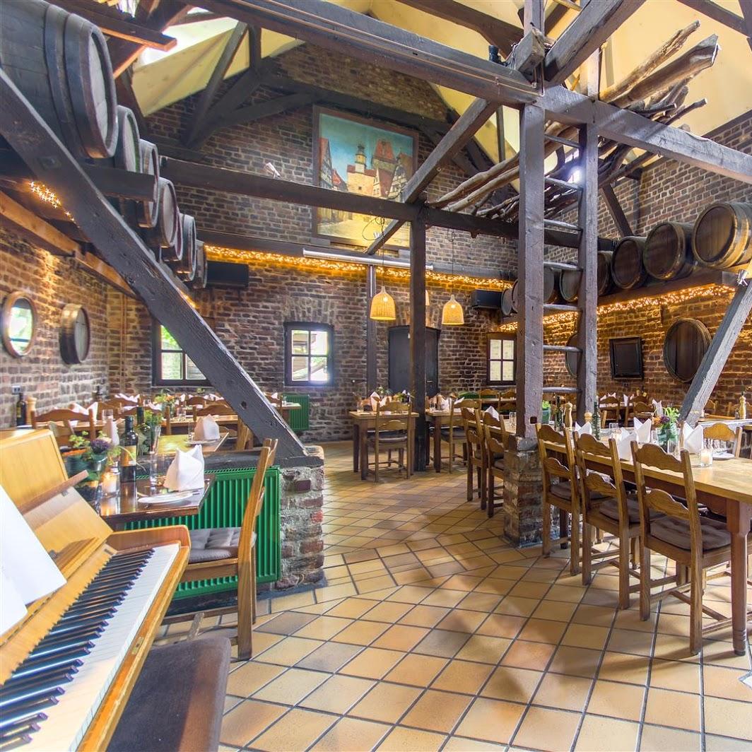 Restaurant "Weinhaus Die Fledermaus" in Pulheim