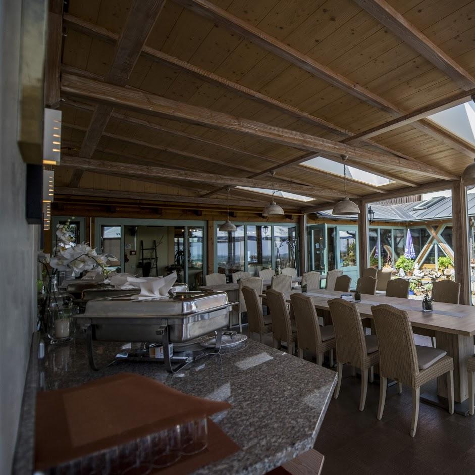 Restaurant "Neue Höhe - Natur- & Businesshotel Neuklingenberg" in Klingenberg