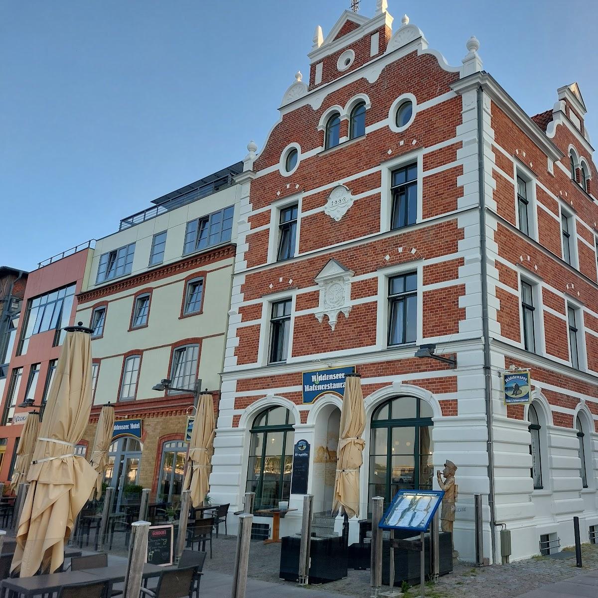 Restaurant "Hotel Hiddenseer" in Stralsund