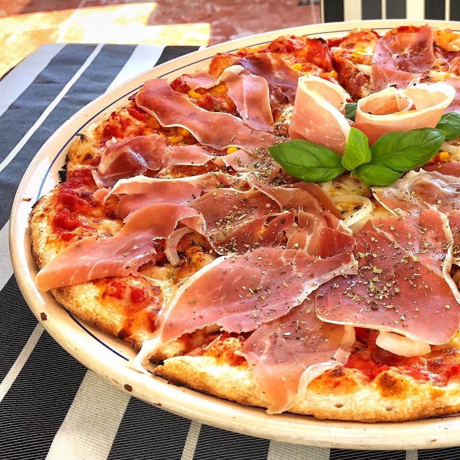 Restaurant "Pizzeria il Faro Am Leuchtturm" in Borkum