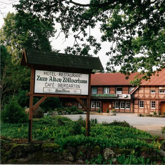 Restaurant "Zum Alten Zöllnerhaus" in Wedemark