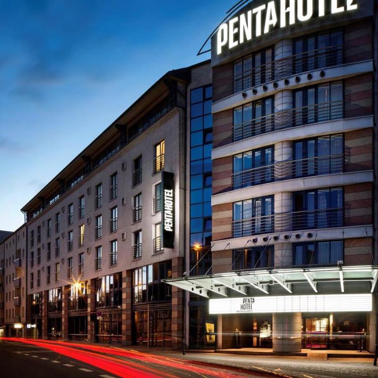 Restaurant "Pentahotel" in Braunschweig