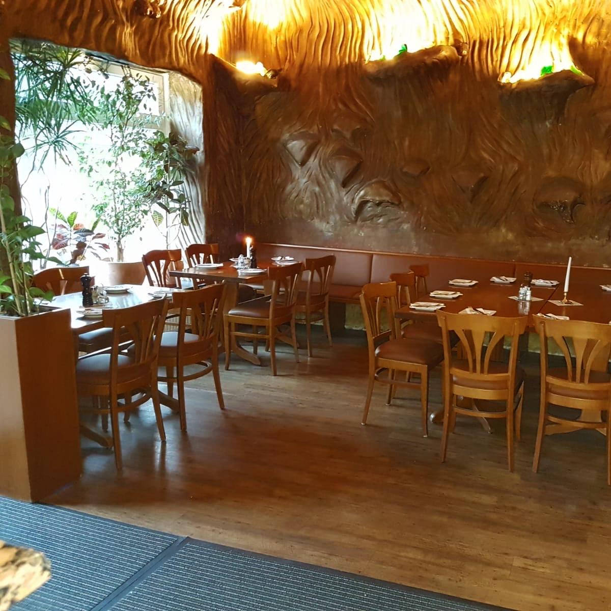 Restaurant "Pizzeria Uscana" in Düsseldorf