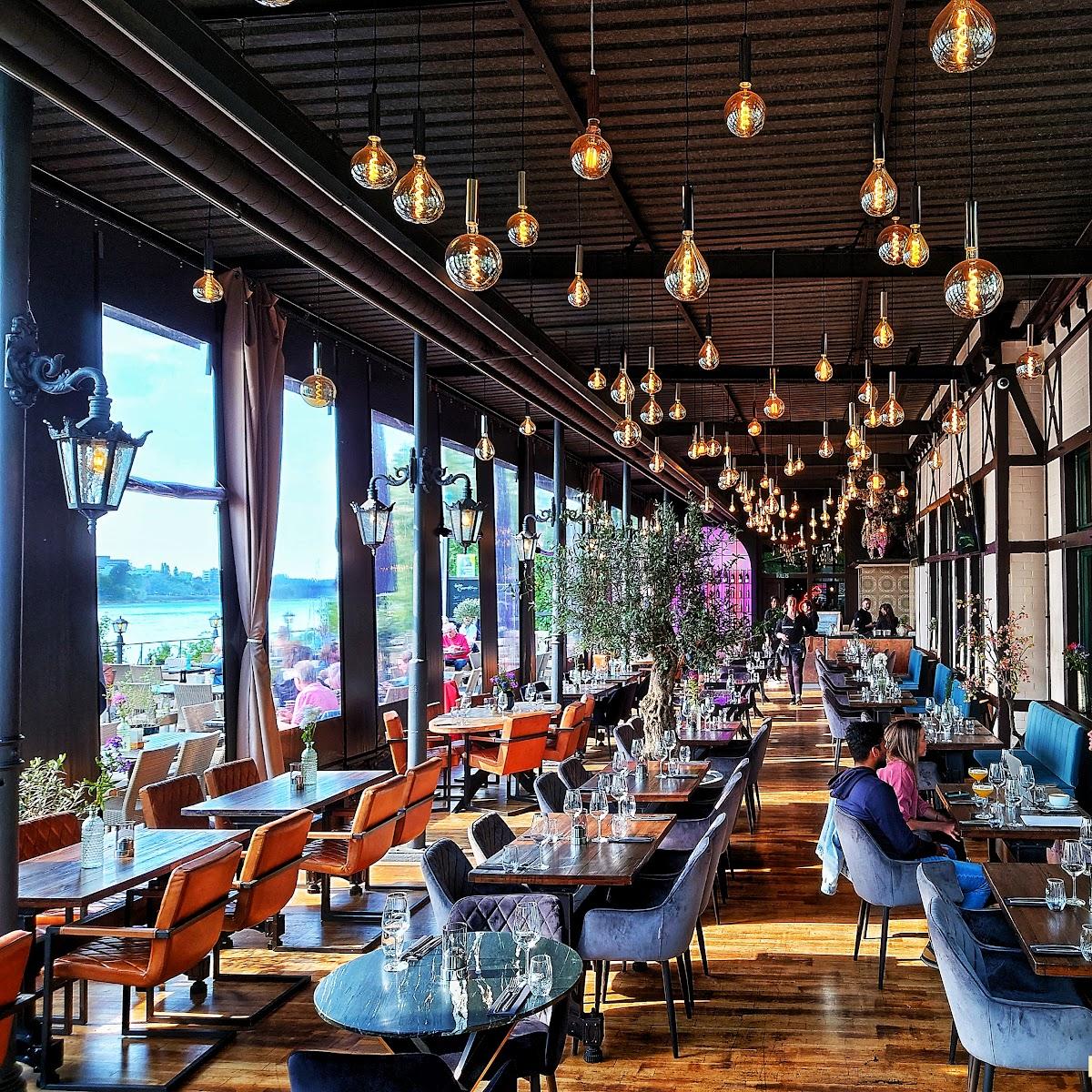 Restaurant "Bahnhöfchen | Restaurant, Bar & Lounge" in Bonn