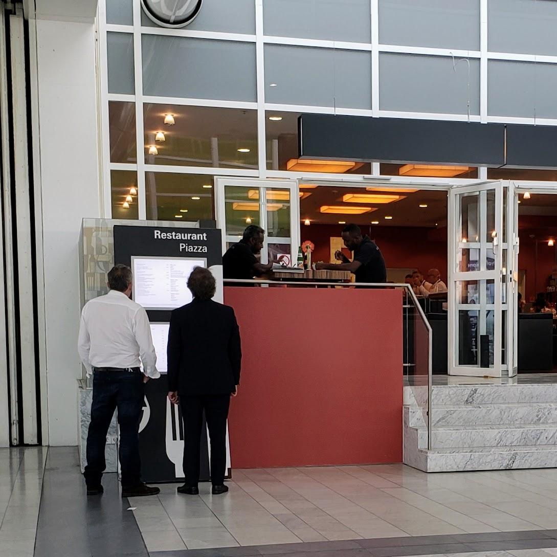 Restaurant "Restaurant Piazza" in Frankfurt am Main