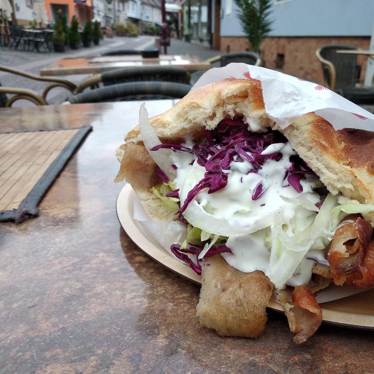 Restaurant "Deniz 2 Döner & Pizza" in Breisach am Rhein