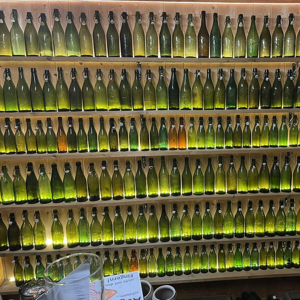 Restaurant "Kreuzbräukeller - Kellerbar Hasberg" in Kirchheim in Schwaben