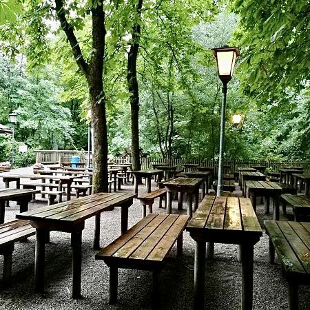 Restaurant "Biergarten Mühlenpark" in Garching bei München