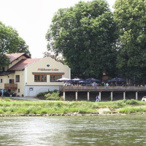 Restaurant "Gaststätte Mühlhamer Keller" in Osterhofen