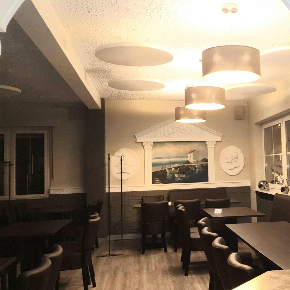 Restaurant "Akropolis Grill" in Kamen