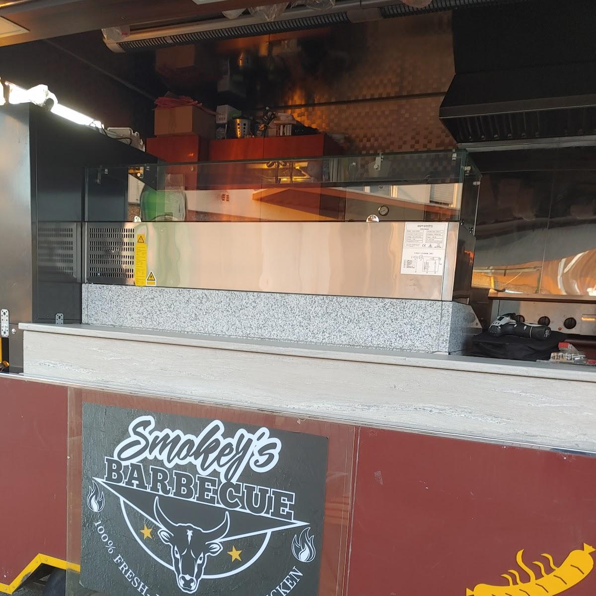 Restaurant "Smokey