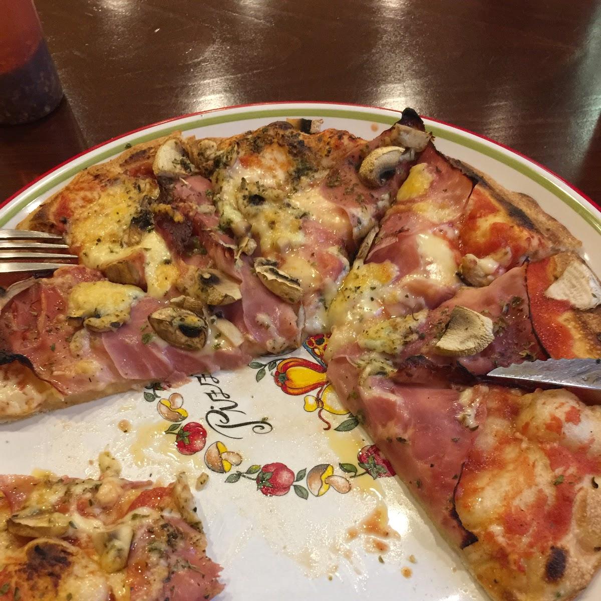 Restaurant "Pizzorroo" in Köln