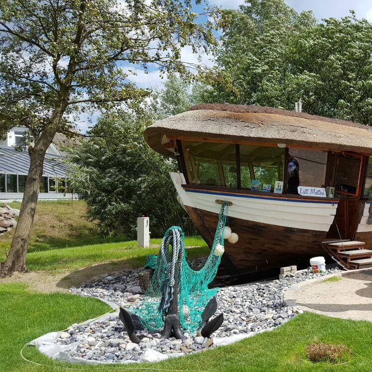 Restaurant "Fischkutter  Lütt Matten " in  Baabe