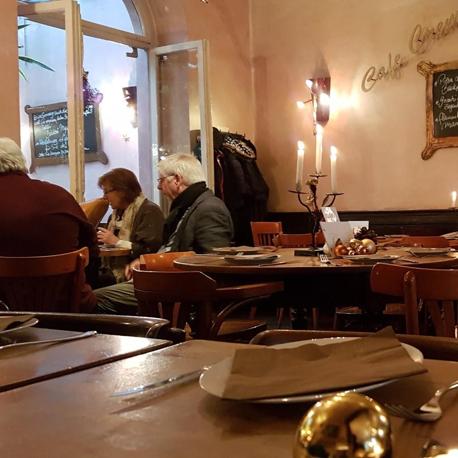 Restaurant "Café Crème" in Wuppertal