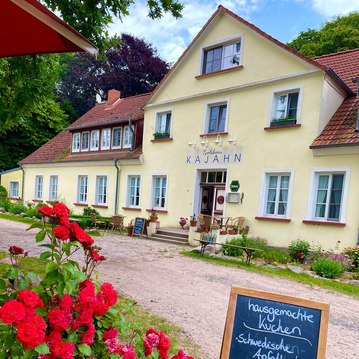 Restaurant "Hotel Gutshaus Kajahn" in Gustow