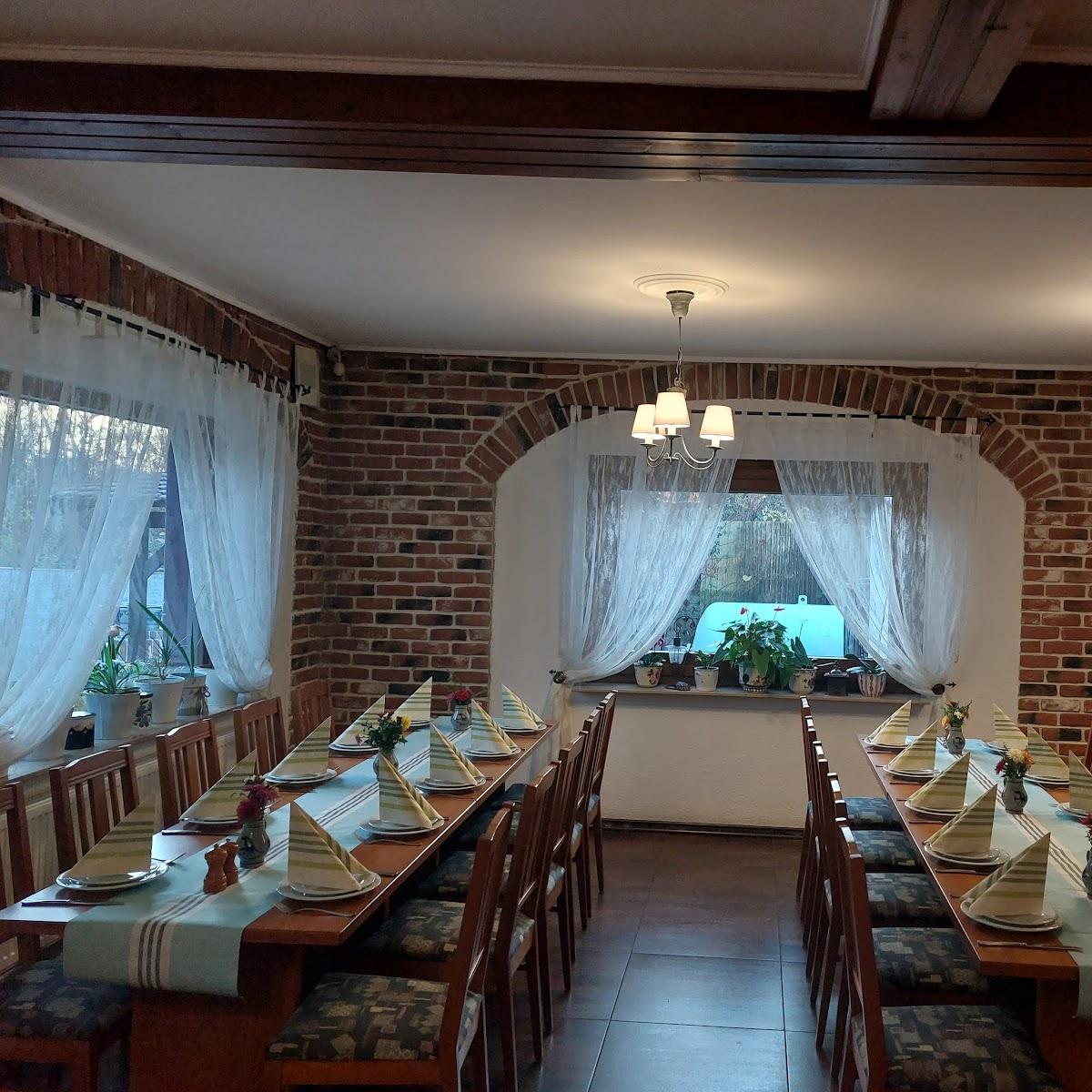 Restaurant "Landgasthof Zum Waldhaus" in Hochstadt (Pfalz)
