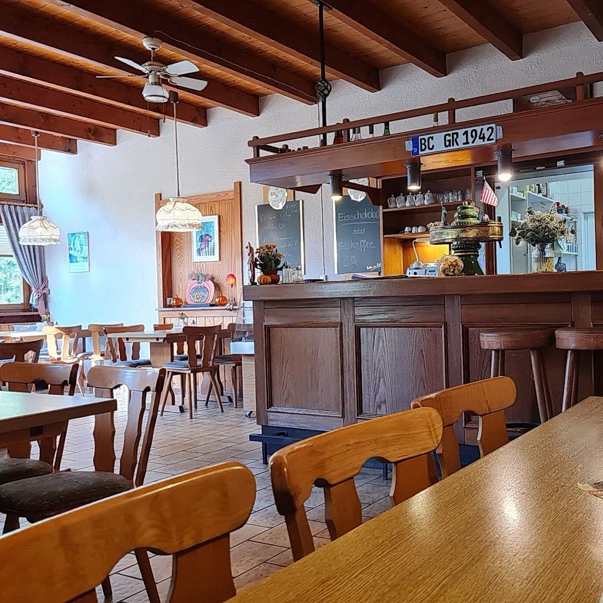 Restaurant "Cafe u. Pilsstube am Spielpark" in Hinterweidenthal