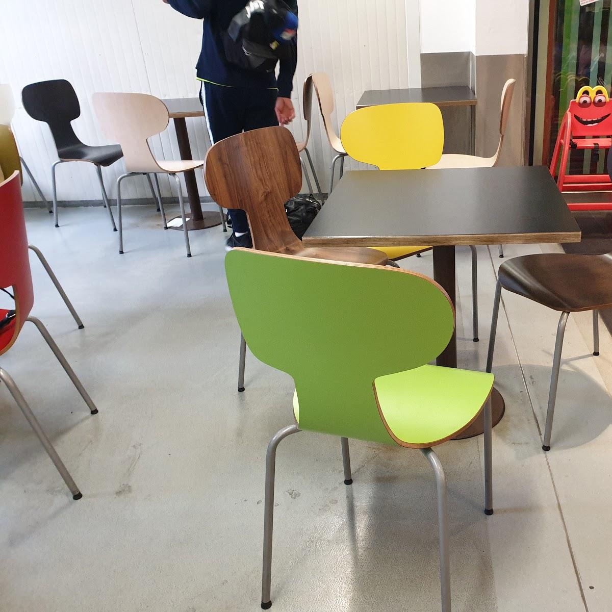 Restaurant "McDonald