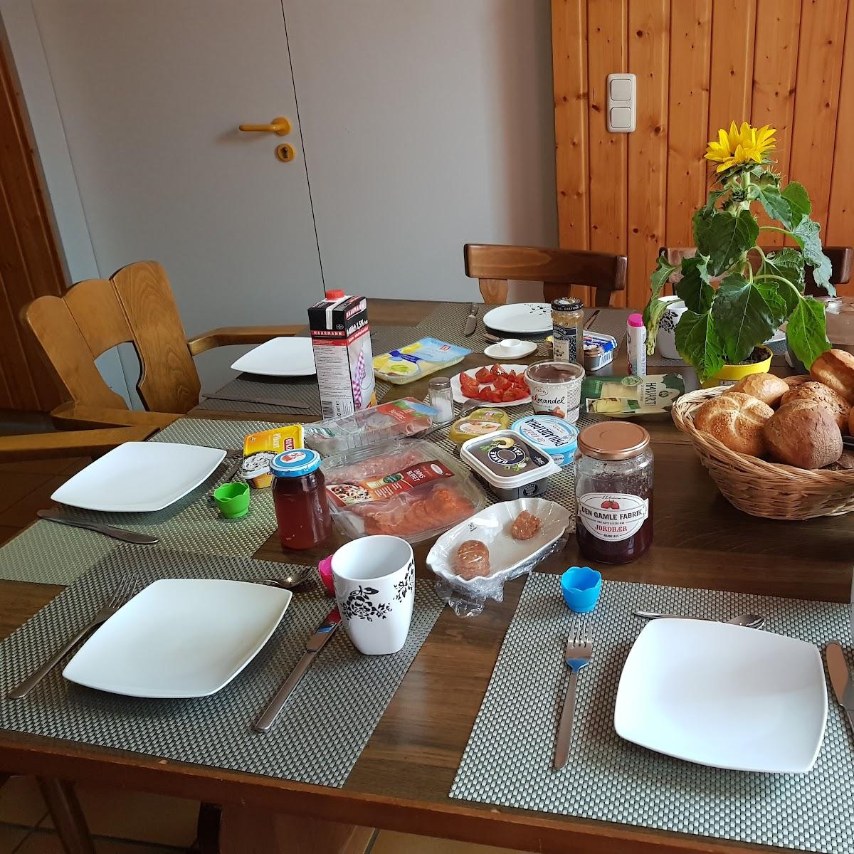 Restaurant "KlüthseeCamp & Seeblick" in Klein Rönnau