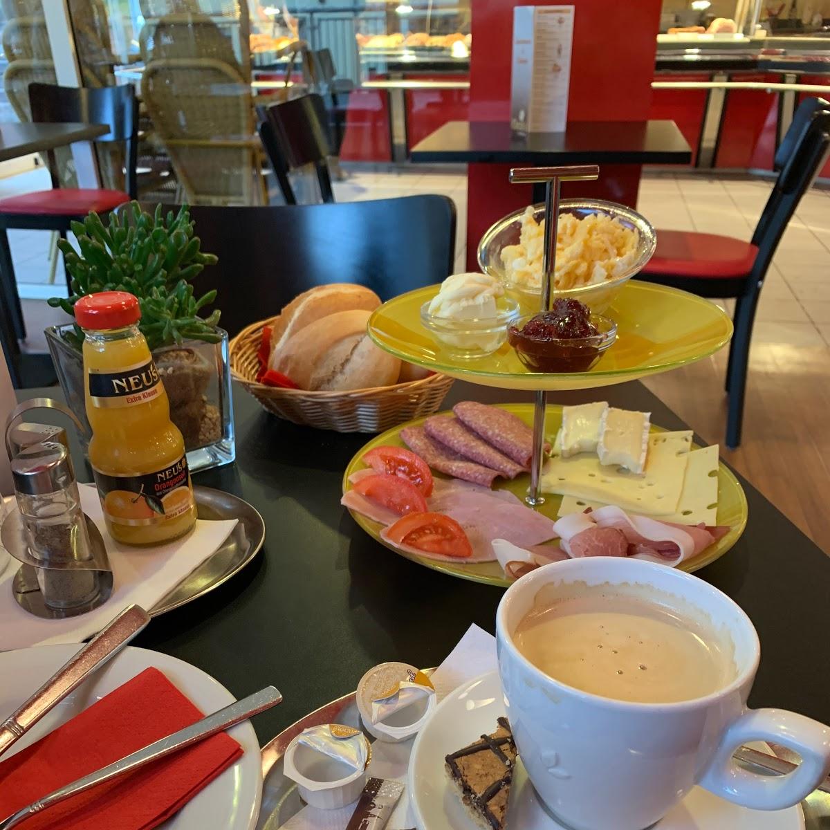 Restaurant "Café Piccolo" in Lambrecht (Pfalz)