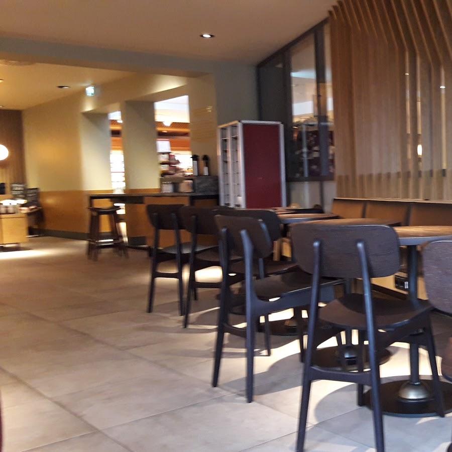 Restaurant "Starbucks" in Schweitenkirchen
