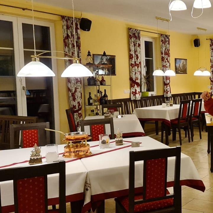Restaurant "Fischerhütte Klein-Canada" in Pfaffenhofen an der Ilm