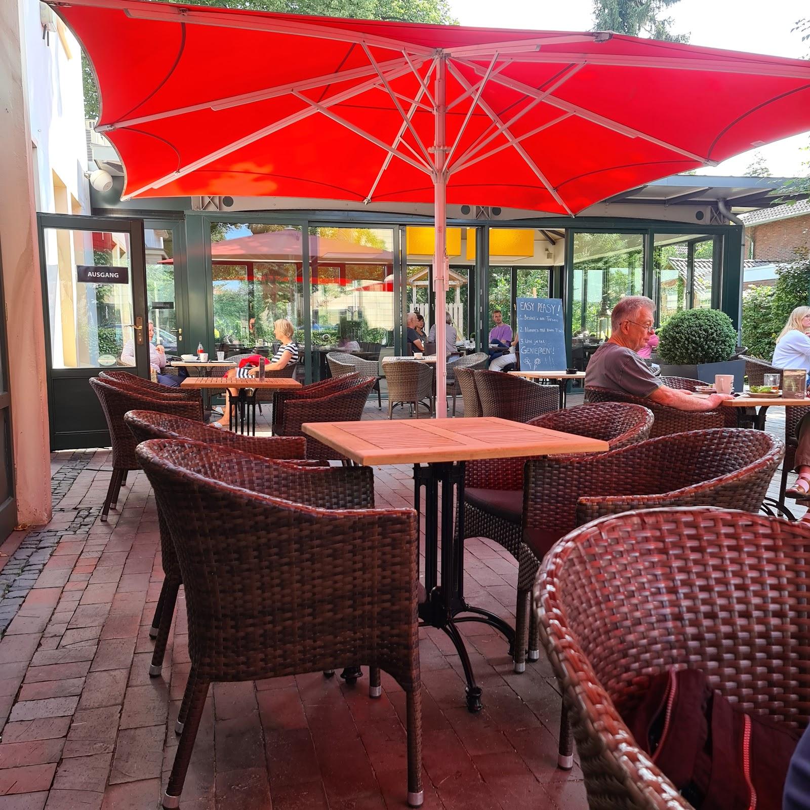 Restaurant "Schloßcafé Müller & Egerer" in Rastede