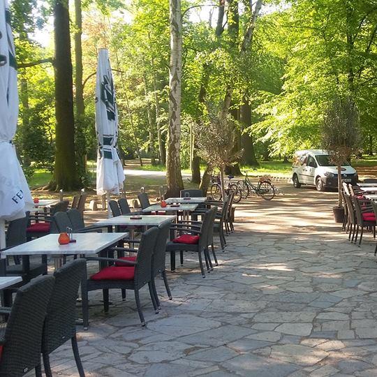 Restaurant "Glashaus im Clarapark" in Leipzig