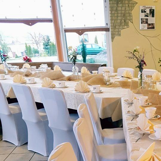 Restaurant "Sachsengrill" in Reinsdorf