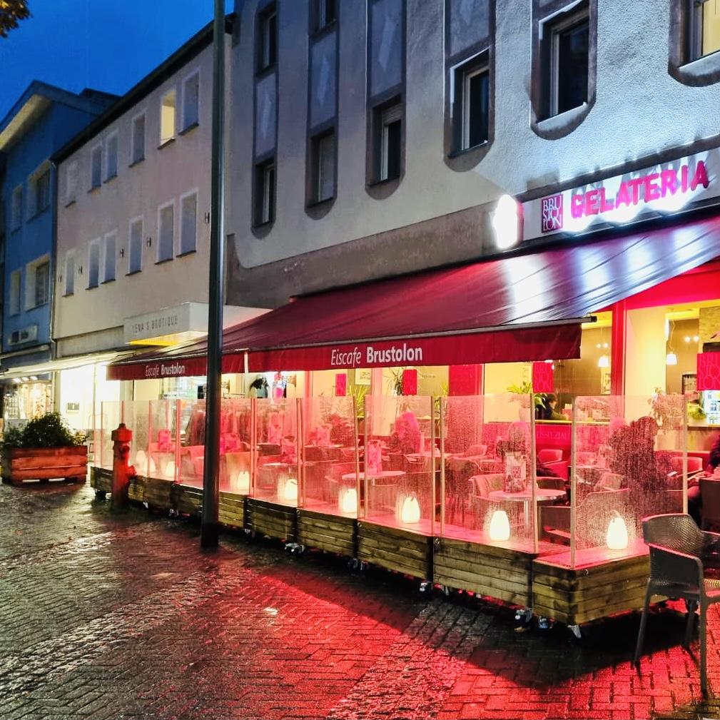 Restaurant "Eiscafe Brustolon" in Neuwied