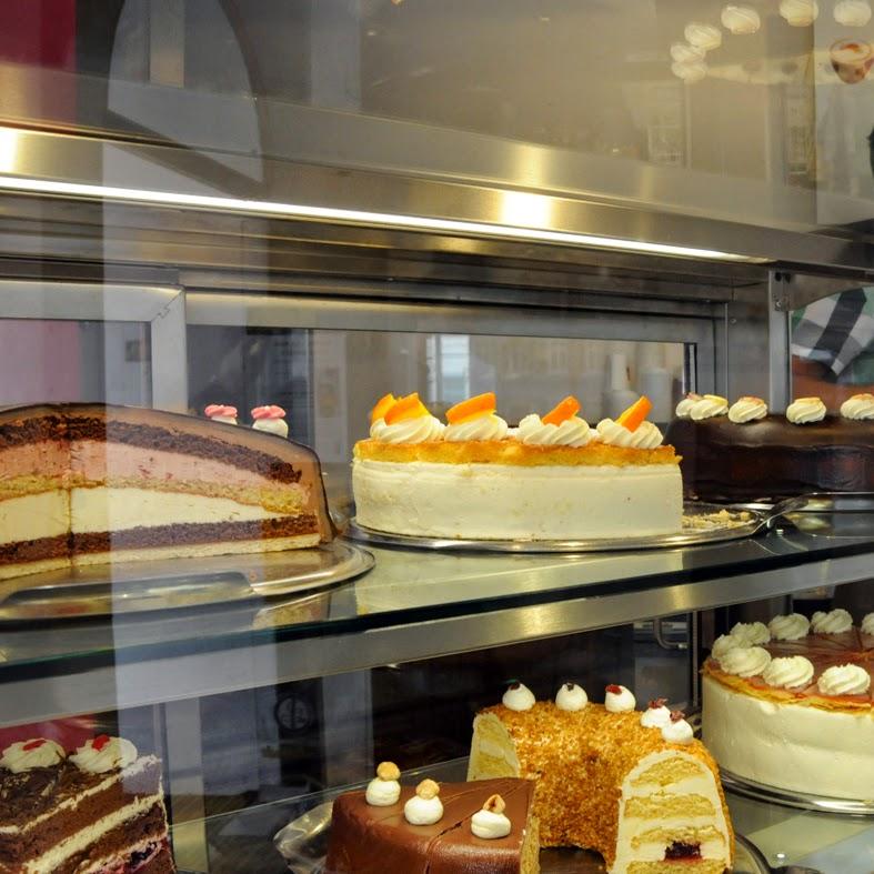 Restaurant "Cafe am Dom Patisserie Pretzel" in Geisenheim