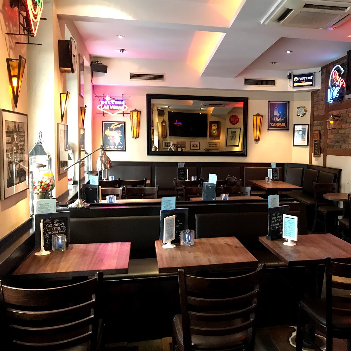 Restaurant "Cafe Bistro Cartoon" in Bonn