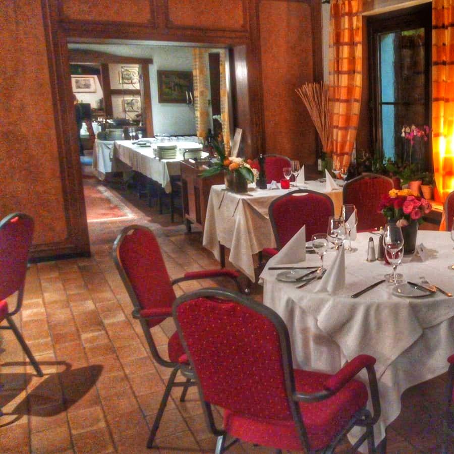 Restaurant "Restaurant Zum Dömchen Partyservice" in Mülheim an der Ruhr