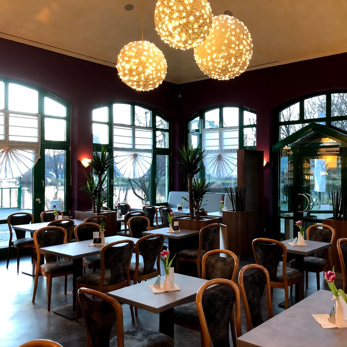 Restaurant "Café Milchhäuschen" in Chemnitz