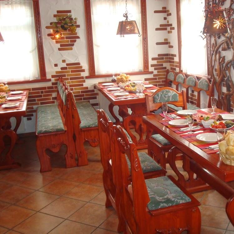 Restaurant "Gasthaus RÖSSLE" in Uhingen