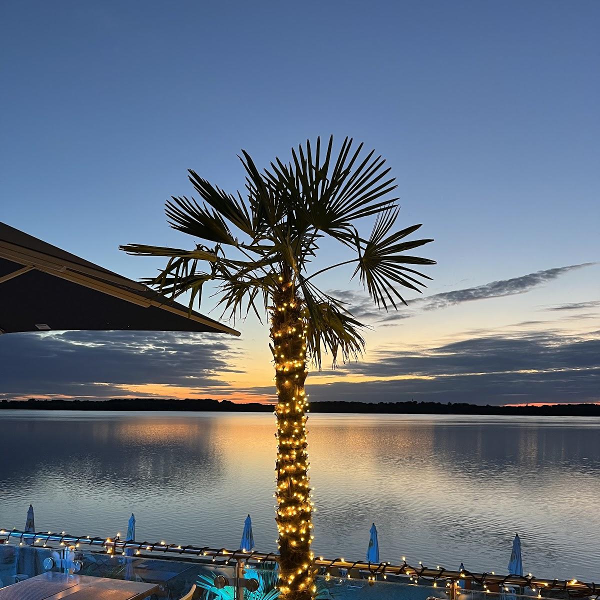 Restaurant "Strandbar Seeteufel im Seehaus Cospuden" in Markkleeberg