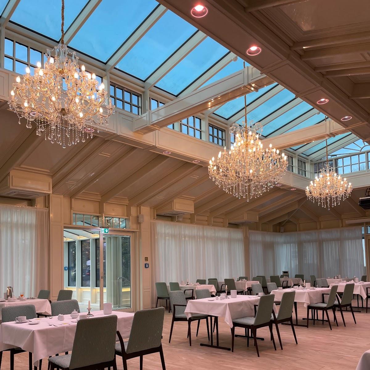 Restaurant "Schloß am SEE" in Schorssow