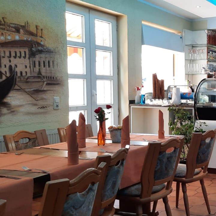 Restaurant "Pizzeria Restaurante Momi`s" in Ronneburg