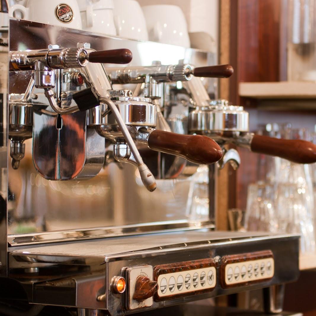 Restaurant "Rohbau Pizzahaus" in Düsseldorf