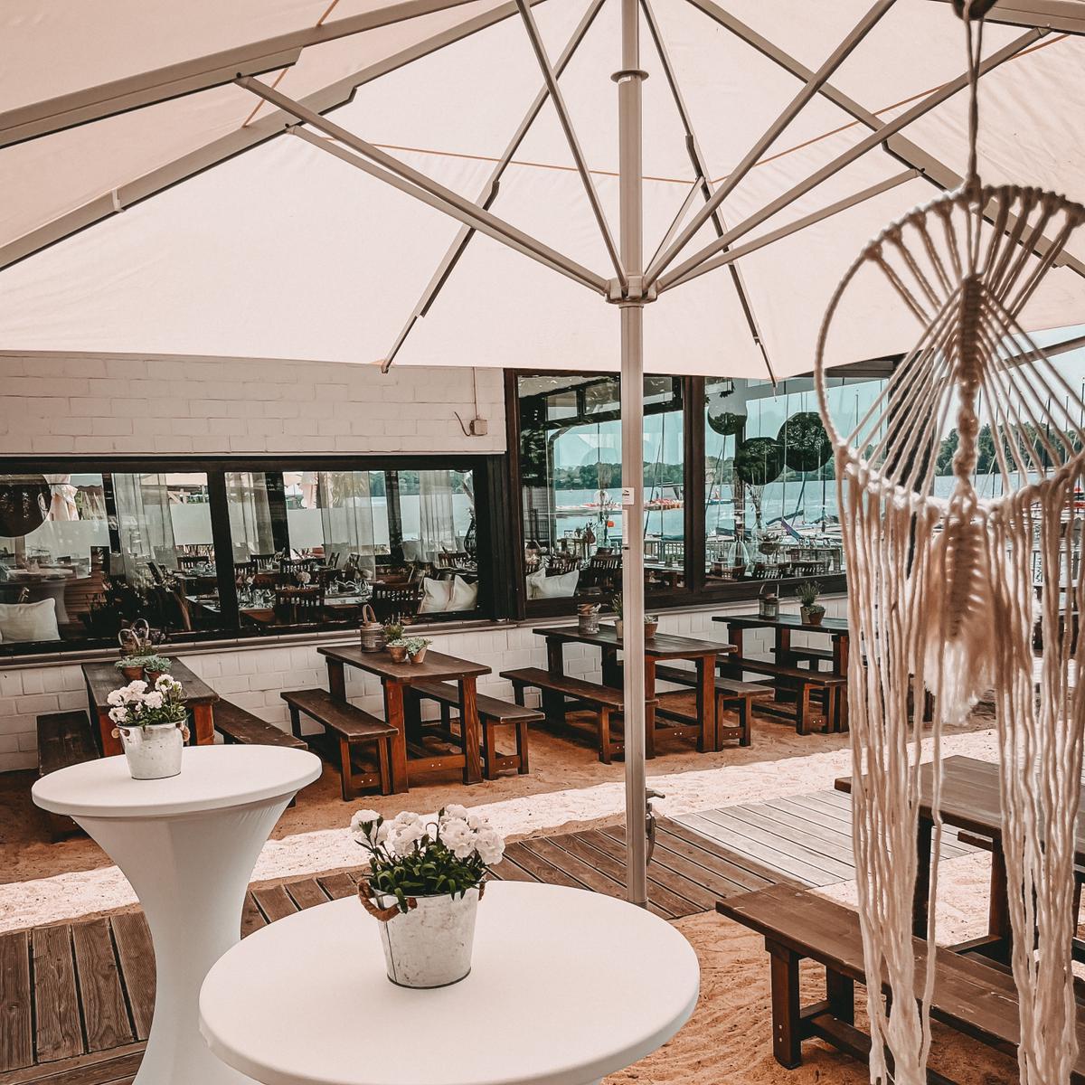 Restaurant "Se[h]restaurant am Bootshafen" in Düsseldorf