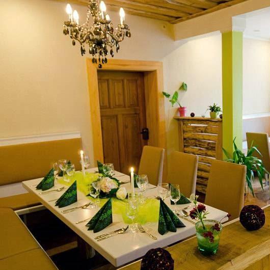 Restaurant "Restaurant, Veranstaltungshaus & Pension  Zum Hirsch " in Göda
