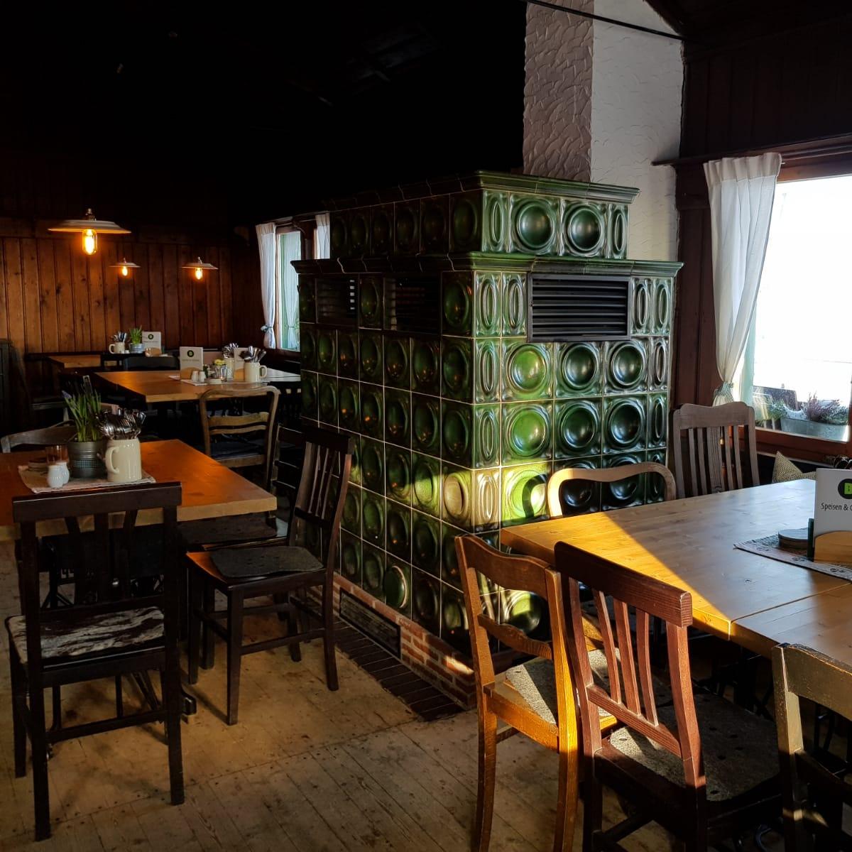 Restaurant "BERGGAST - Bergwirtschaft Papststein" in Gohrisch