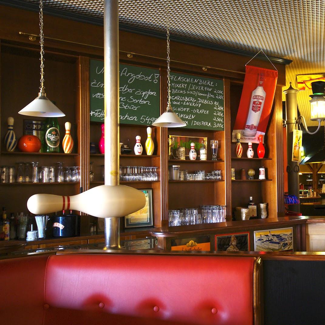 Restaurant "BOWLING-BAHN  Strassenbahn " in Markkleeberg