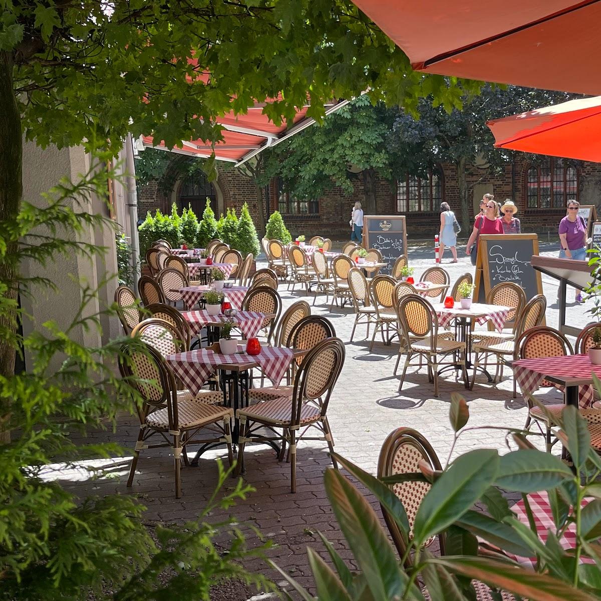 Restaurant "Zum Nußbaum" in Berlin