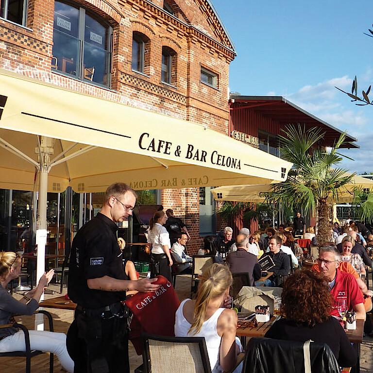 Restaurant "Cafe & Bar Celona" in Lübeck