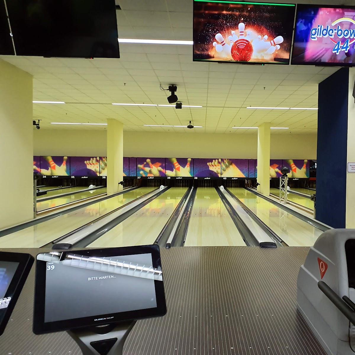 Restaurant "Gilde Bowling Forty-Four GmbH & Co. KG" in Hamburg