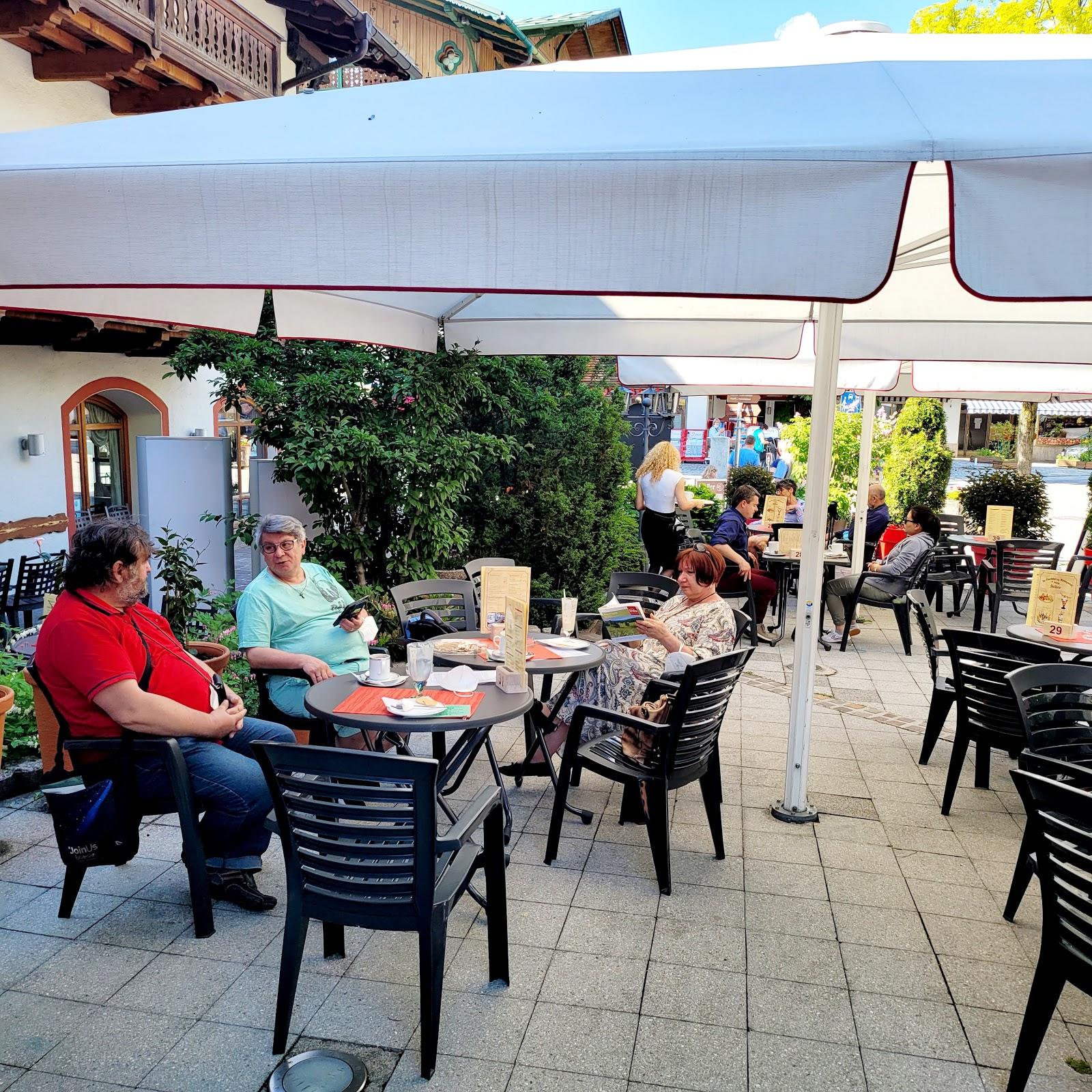 Restaurant "Cafe Haller" in Mittenwald