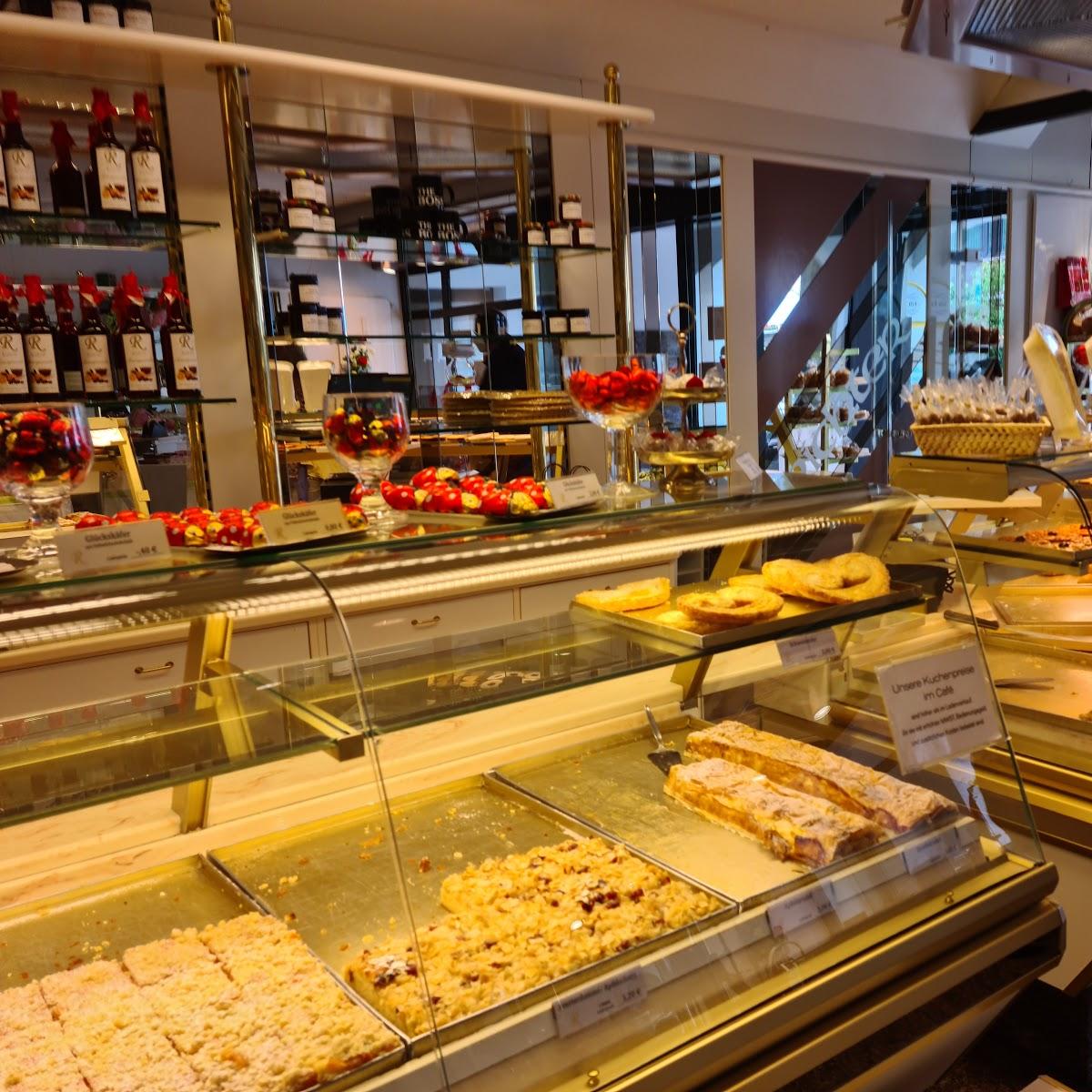 Restaurant "Cafe Richter oHG Inh. Asemann Günter, Asemann Christian" in Planegg